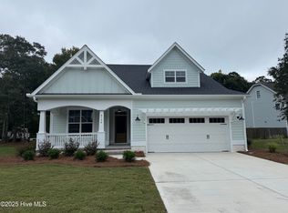 8136 Saltcedar Dr, Wilmington, NC 28411