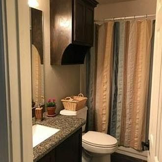 3rd image of 1802 Kelly Ln