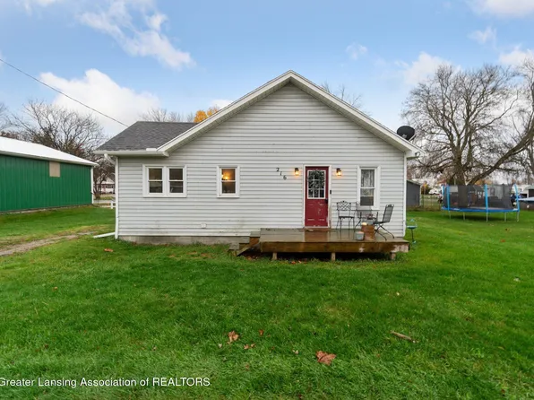 216 Naldrett St, Middleton, MI 48856