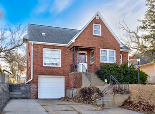 4967 Maple St, Omaha, NE 68104