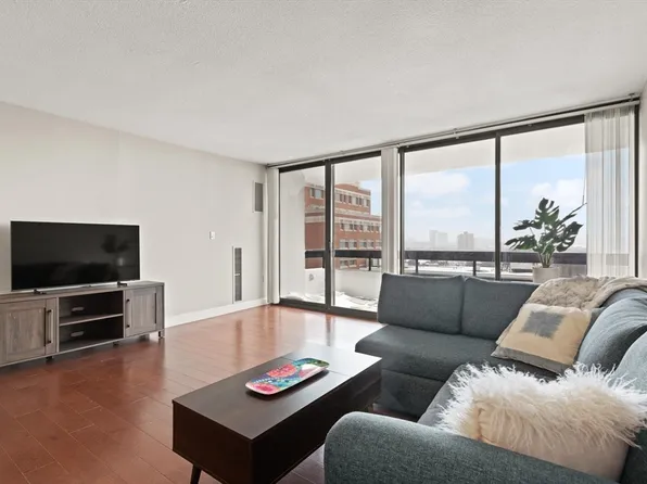 566 Commonwealth Ave APT 1003, Boston, MA 02215