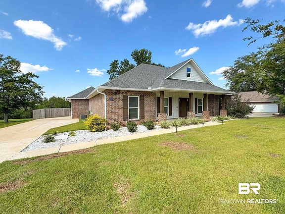 3rd image of 25539 Lakeland Dr