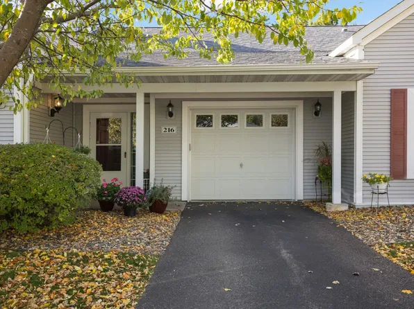 216 Emerson Ave E, West Saint Paul, MN 55118