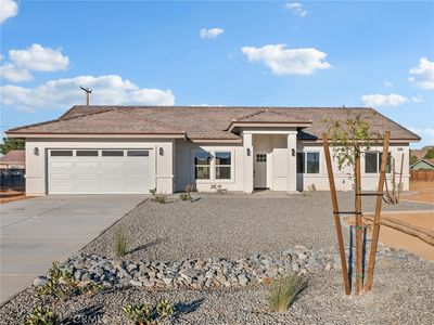 15590 Dale Evans Pkwy, Apple Valley, CA, 92307