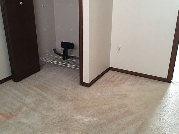 2nd image of 40275 Lizabeth Dr