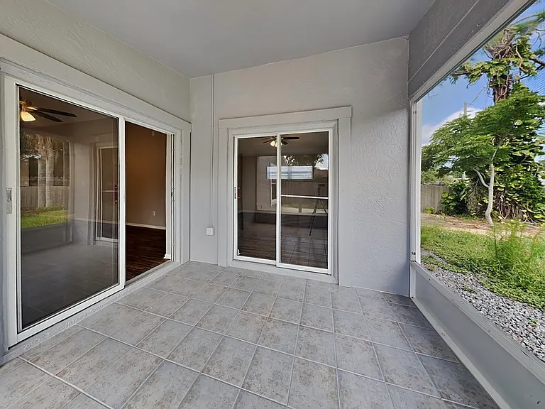 1408 Sugarberry Ln — Photo 16