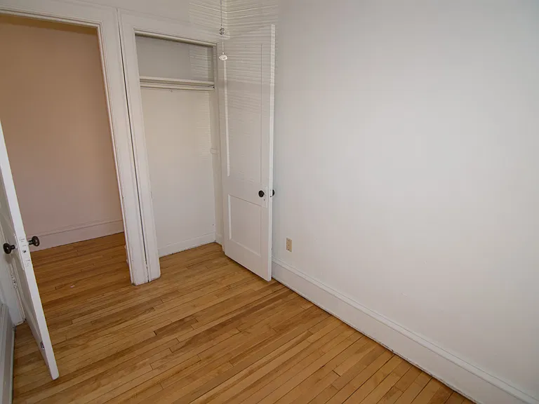 Stevens Square Apartments — Photo 163
