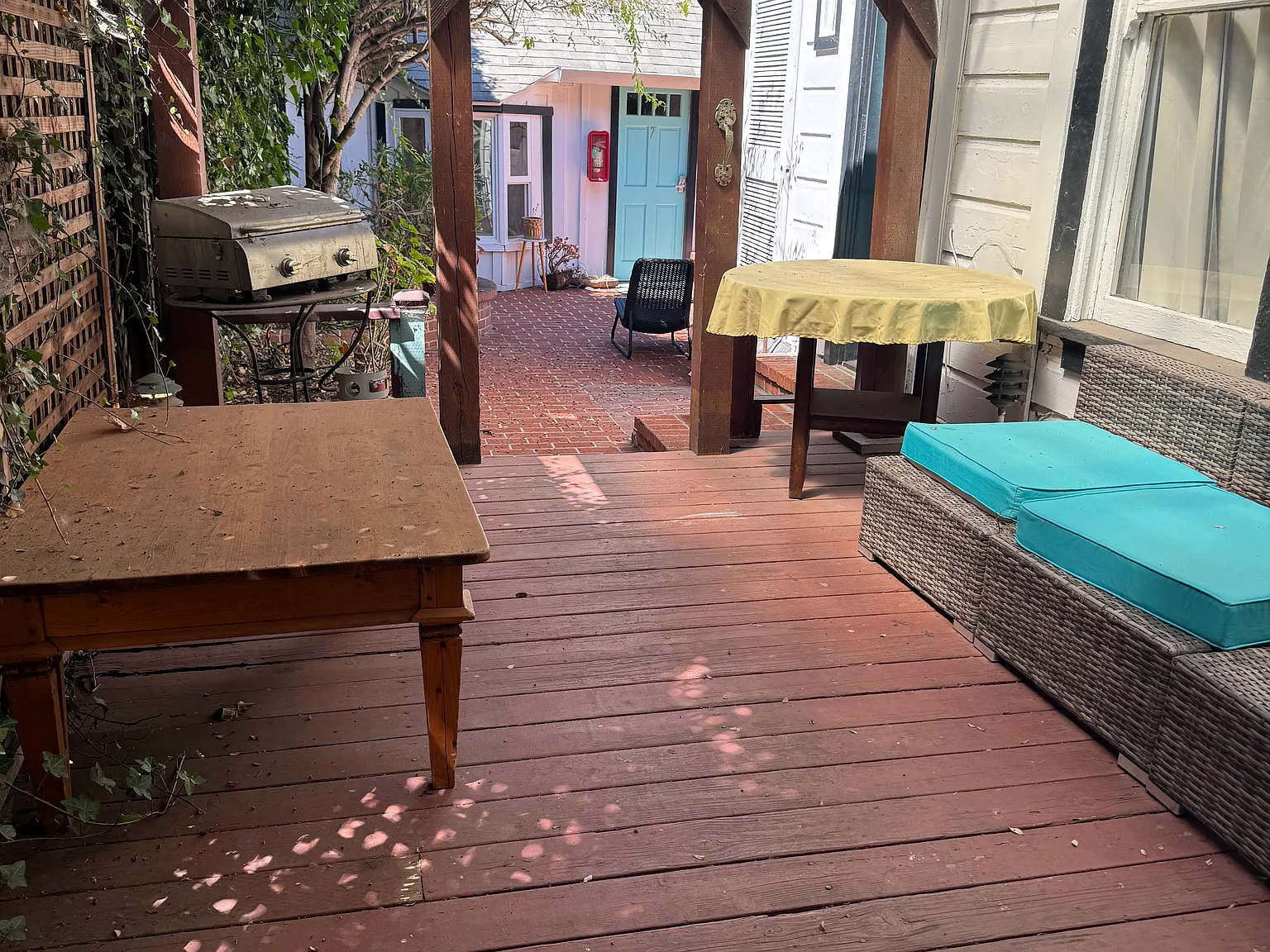 Studio, 100 sqft, $2,000 — Photo 4