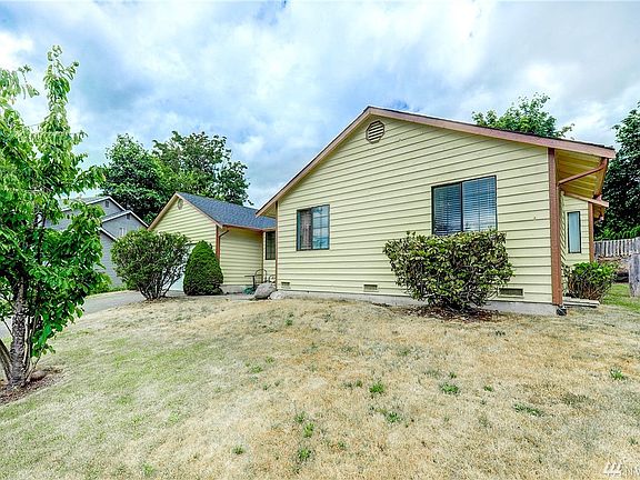 4th image of 13739 SE 199th Pl