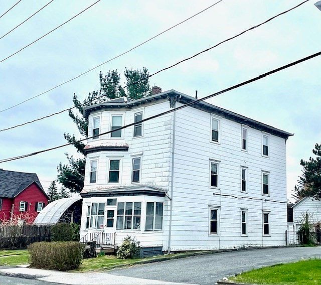 1st image of 7 Ekman St