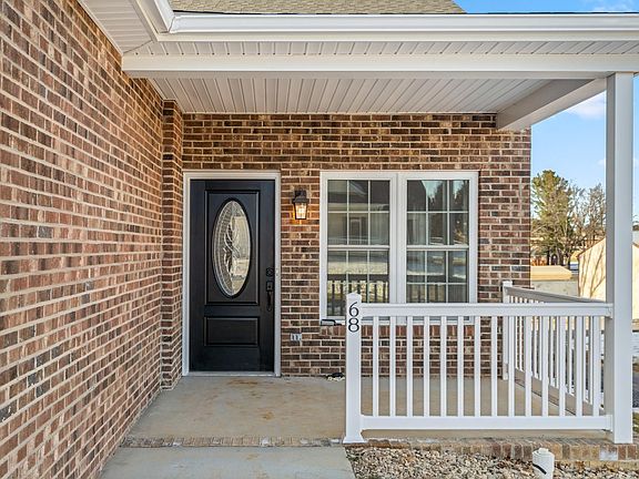 2nd image of 68 Fossil Dr