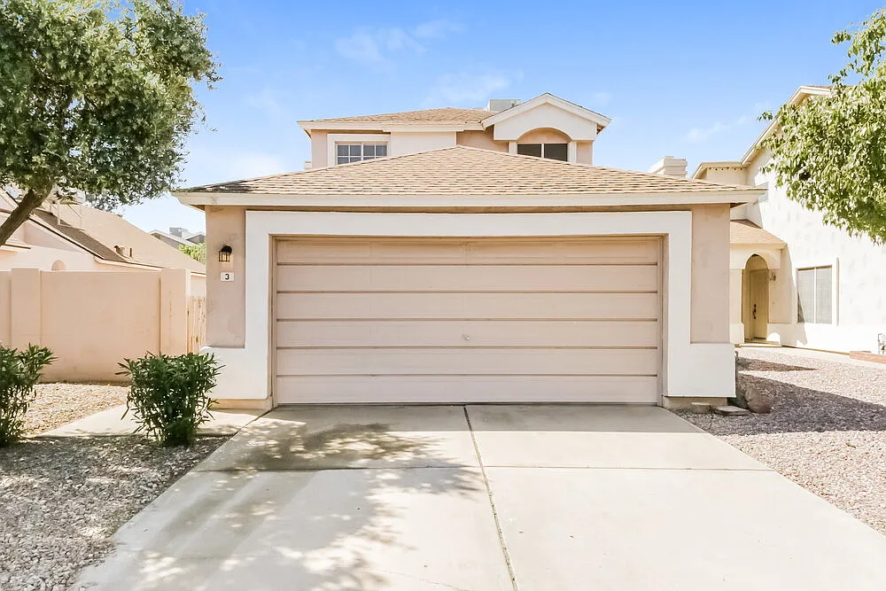 4 bed, 2.0 bath, 1493 sqft, $2,240 — Photo 1