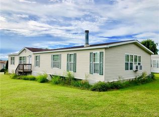 204 Rosewind Farm Ln, Derry, PA 15627