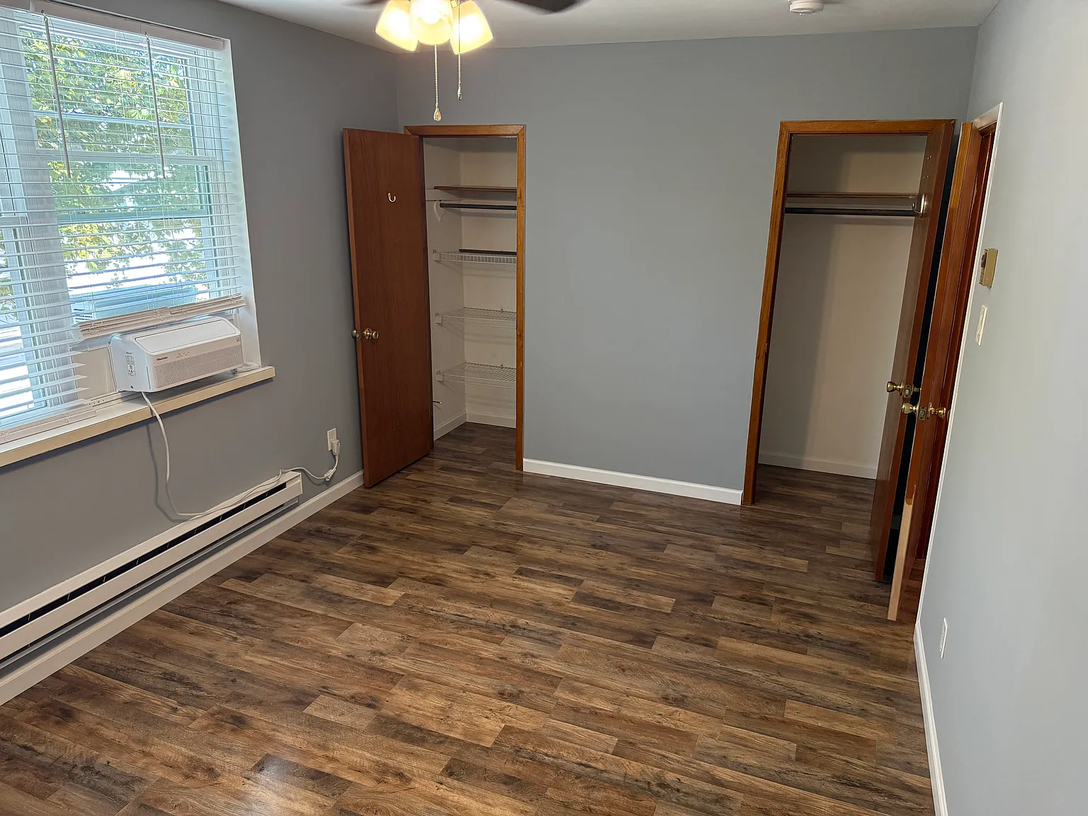 1 bed, 800 sqft, $1,350 — Photo 3