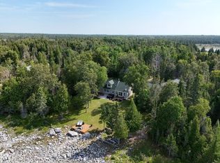 39132 S Cream City Point Rd, Drummond Island, MI 49726