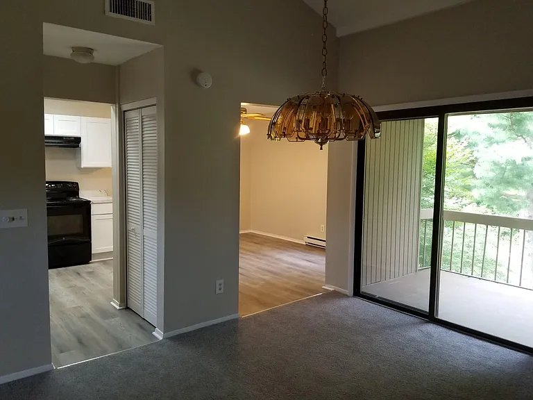 14 Augusta Ct #B — Photo 15