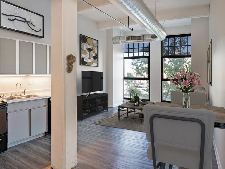 St. Clair Lofts — Photo 17