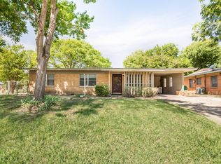 1203 Sunnybrook Dr, Irving, TX 75061