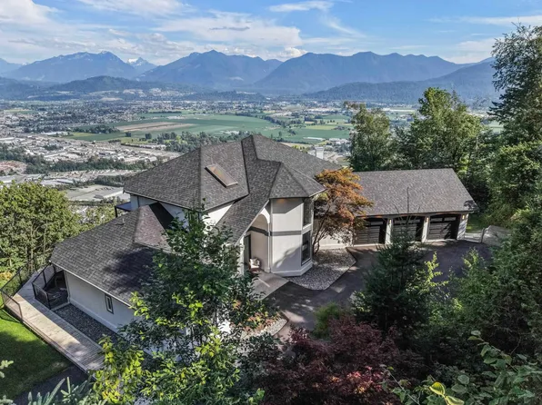 43619 Bracken Dr, Chilliwack, BC V2R 4A4