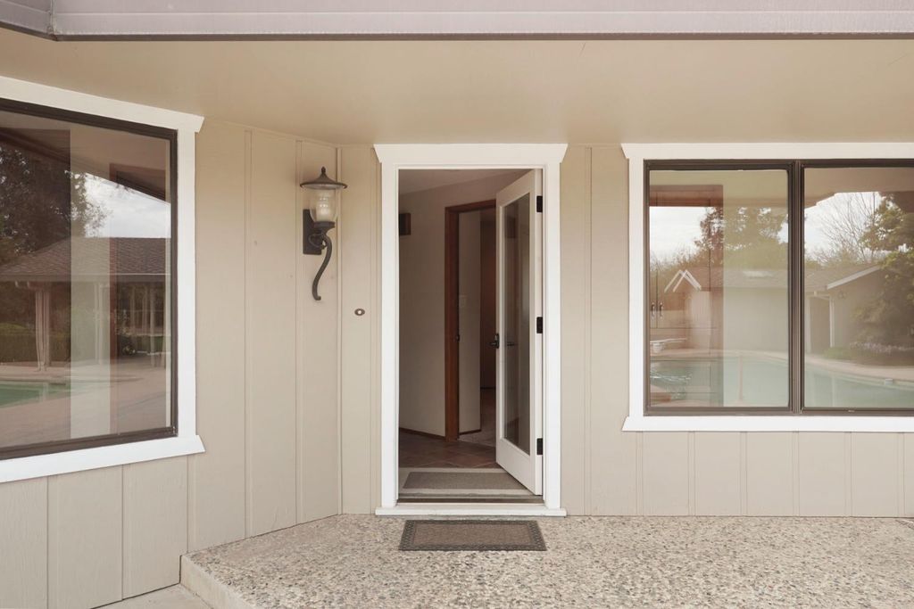 22022 S 99 Frontage Rd, Ripon, CA - View 6