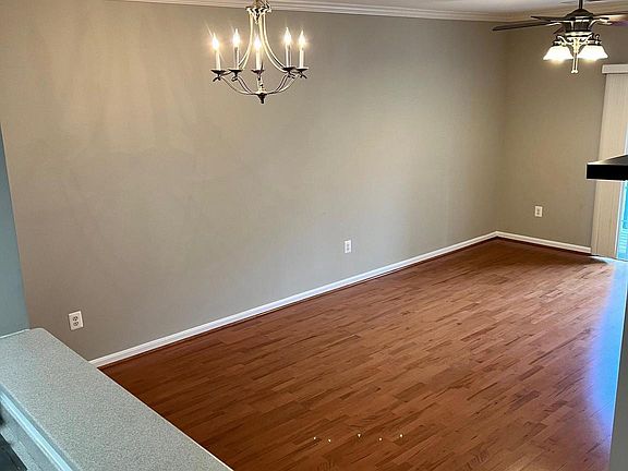 4th image of 21216 McFadden Sq Unit 306