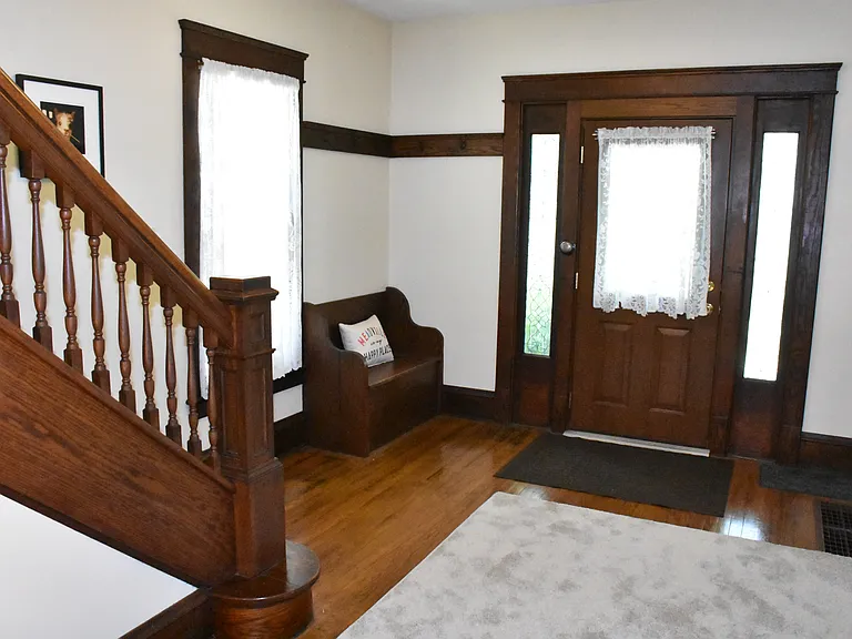 618 Walnut St — Photo 9