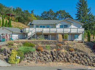 205 SE Winchester Hill Dr, Chehalis, WA 98532