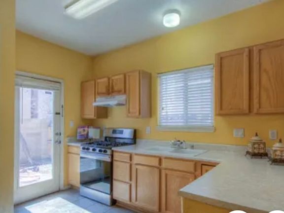 5th image of 5118 Levy Ct NW
