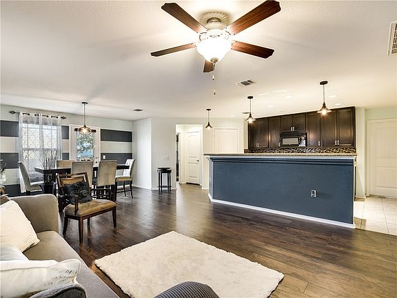 4th image of 4917 Irvine Ln