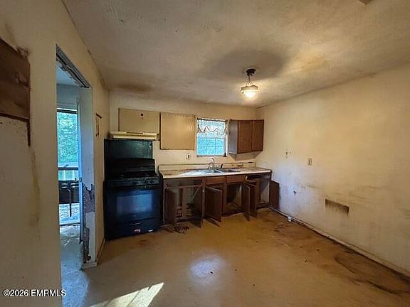 2nd image of 3435 Albo Stamper Rd