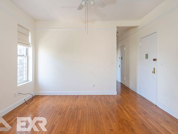 3rd image of 215 W 116th St APT 5B