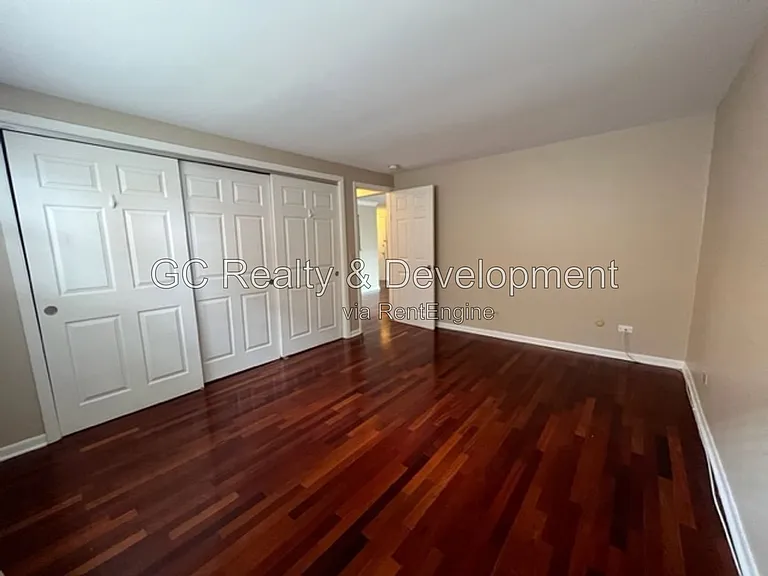 1247 E Washington St #202 — Photo 12