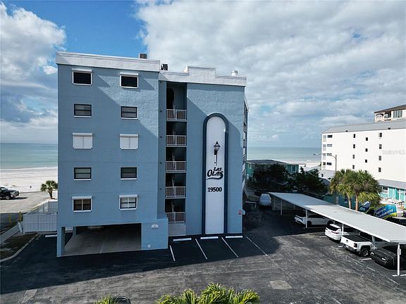 2nd image of 19500 GULF BOULEVARD #102