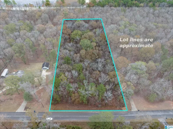 145 Chestnut Dr #1, Alabaster, AL 35007