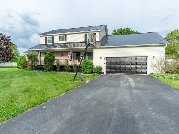 1 Carol Dr, Adams, NY 13605