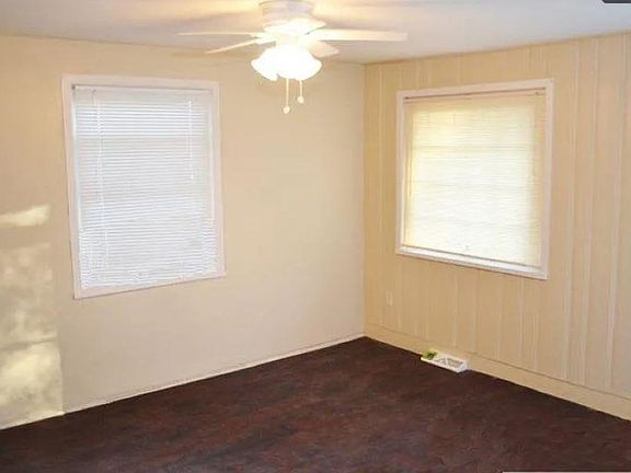 3rd image of 223 Walnut Aly #223