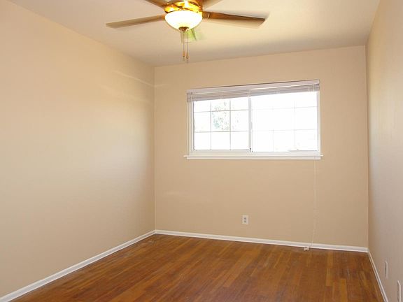 4th image of 3173 McKinley Dr