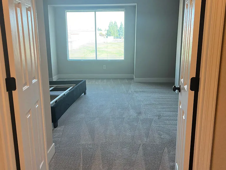 517 Fifteen Mile Dr — Photo 42