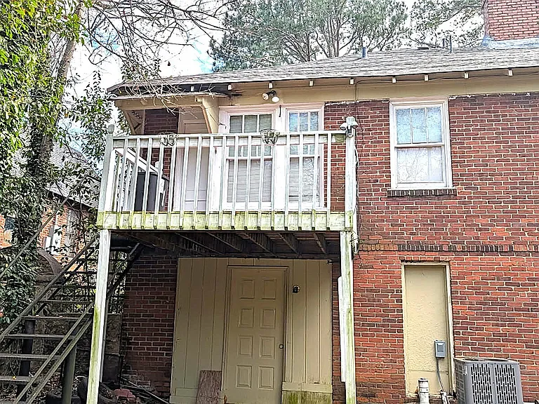2763 Vineville Ave — Photo 11