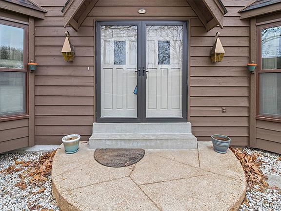 5th image of 2796 Brandenberg Ln