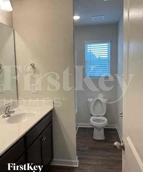 2076 Cypress Village Dr NW — Photo 8