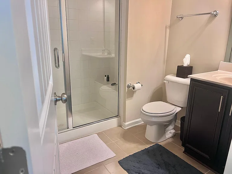 1st floor full bathroom