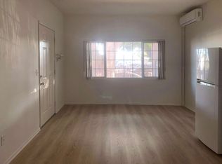 2735 E Colorado Blvd APT 2, Pasadena, CA 91107