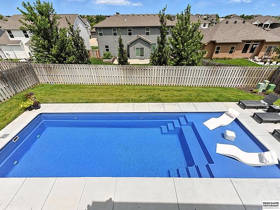 3rd image of 8137 S 197th Ave