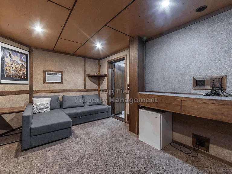 1690 Mountain Pass Cir — Photo 16