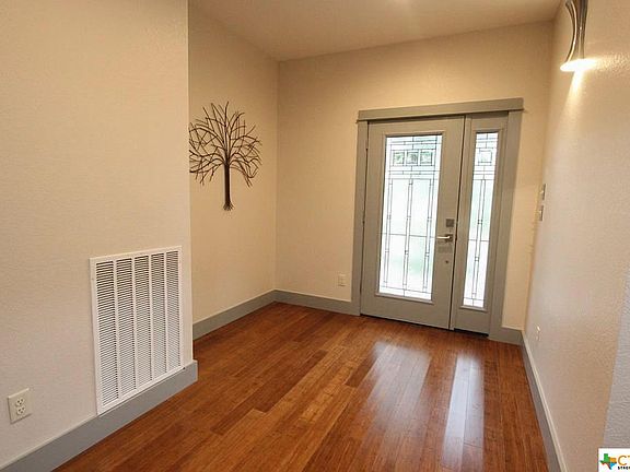 4th image of 865 Spanish Oaks Blvd