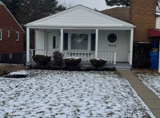 1614 Greentree Rd, Pittsburgh, PA 15220