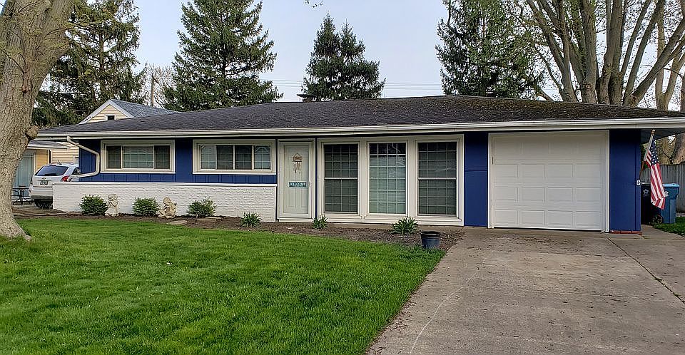 1st image of 106 Forest Hills Dr