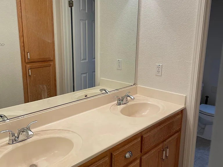 Upstairs bathroom