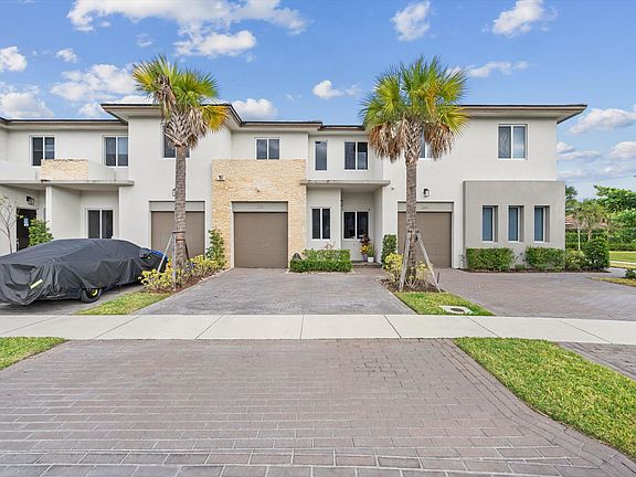 5th image of 250 Pioneer Way
